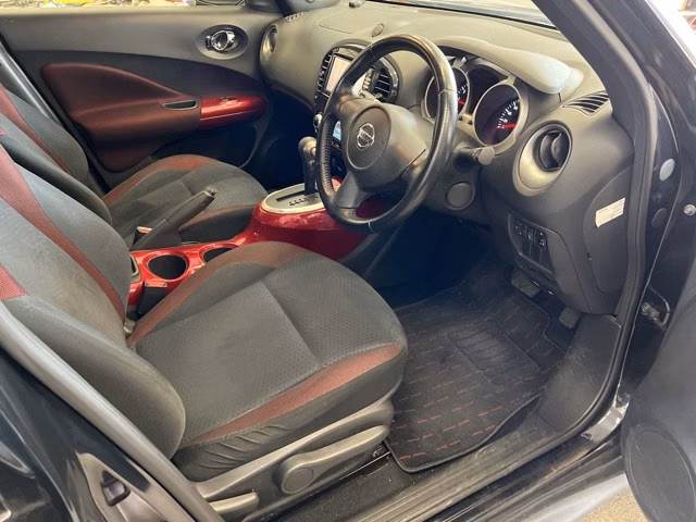 NISSAN JUKE