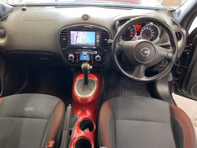 NISSAN JUKE
