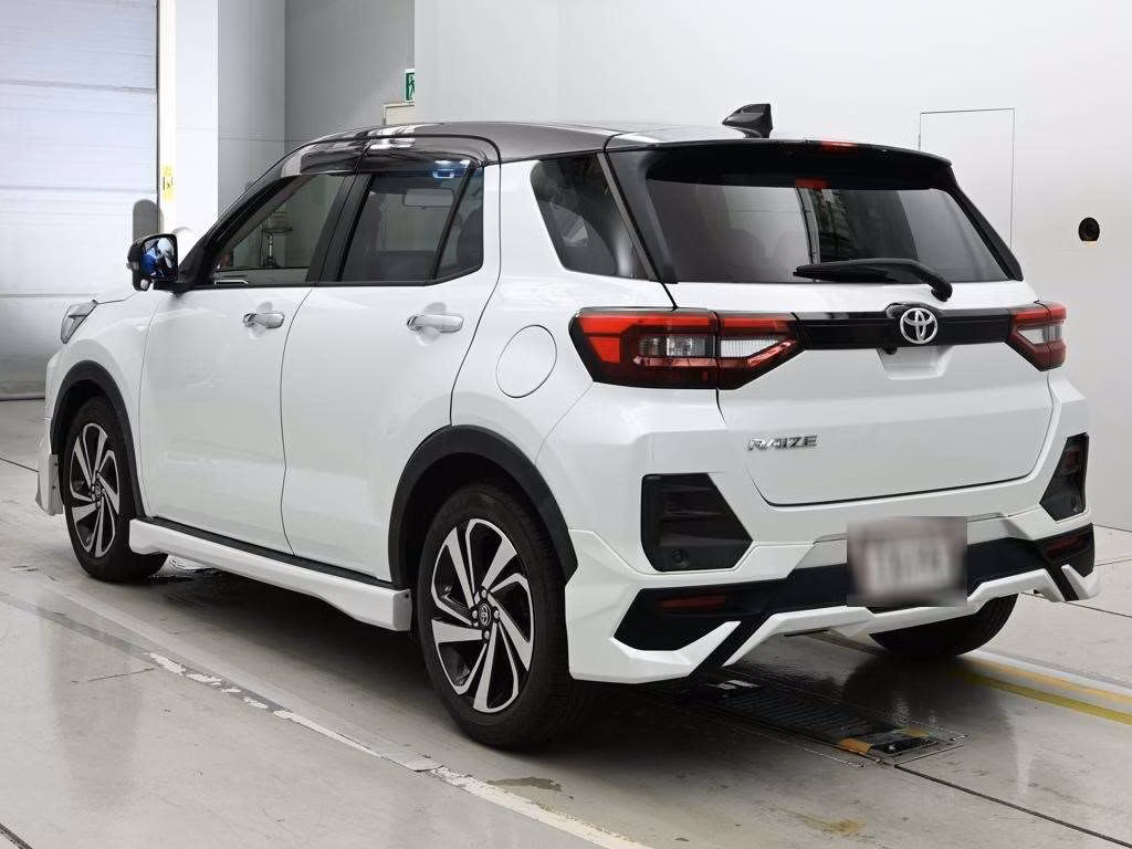 TOYOTA RAIZE