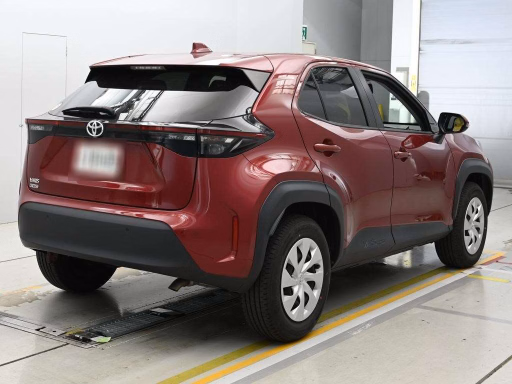 TOYOTA YARIS CROSS