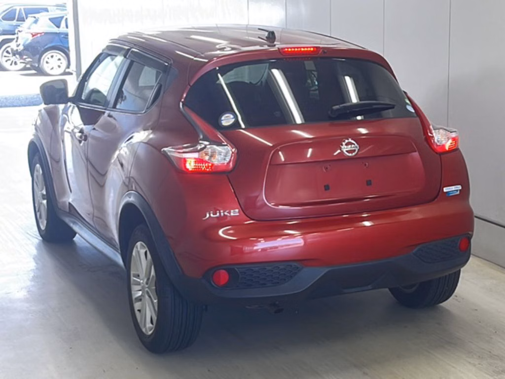 NISSAN JUKE