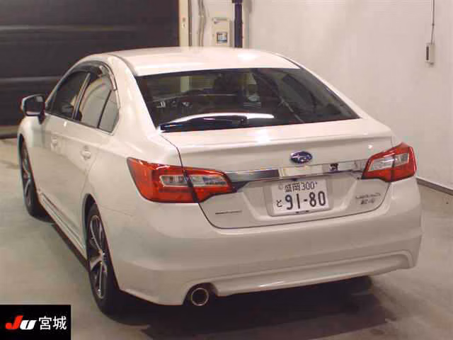 SUBARU LEGACY B4