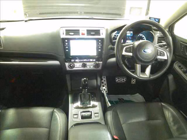 SUBARU LEGACY B4