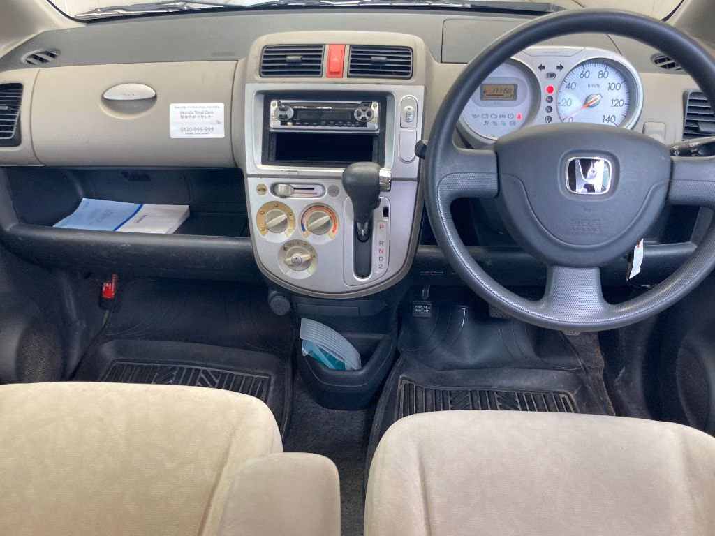 HONDA LIFE