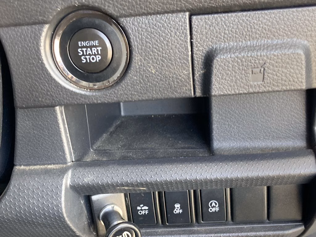 MAZDA FLAIR CROSSOVER