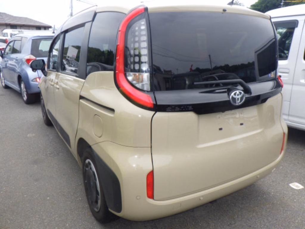 TOYOTA SIENTA