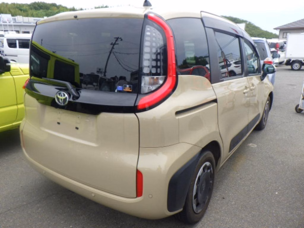 TOYOTA SIENTA