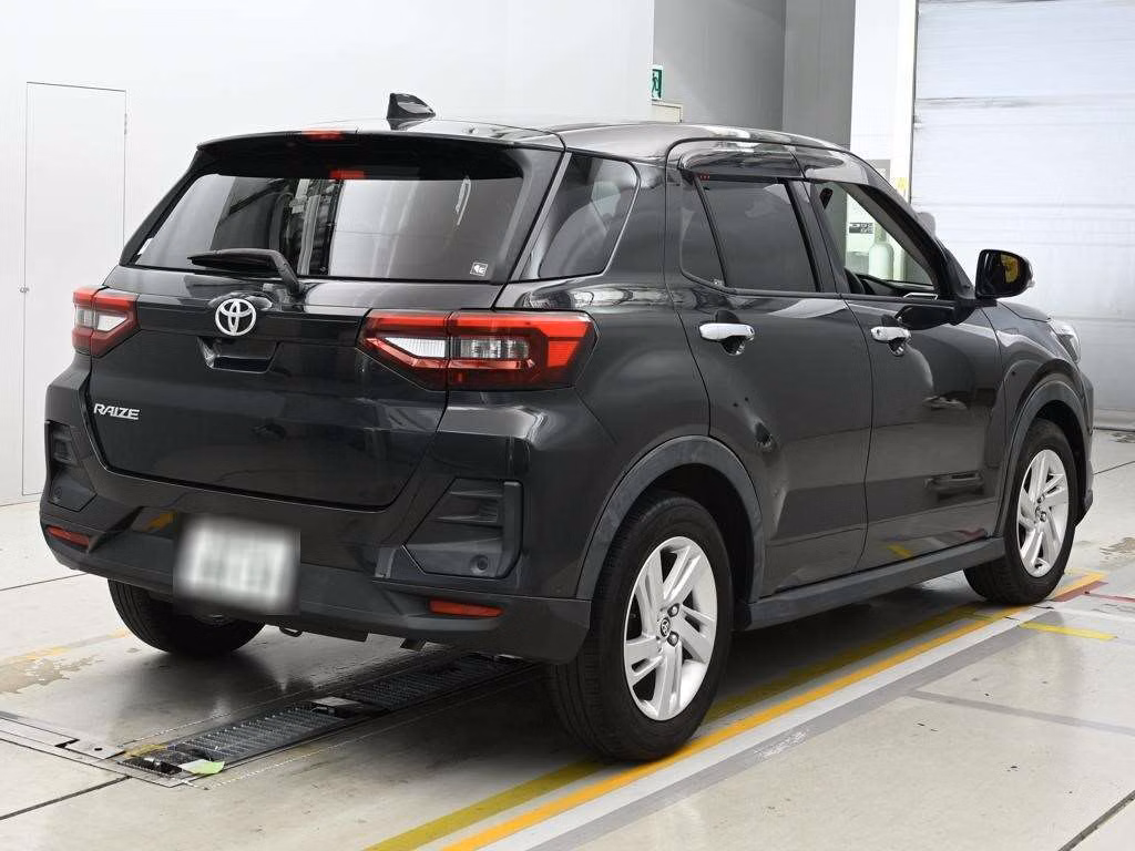 TOYOTA RAIZE