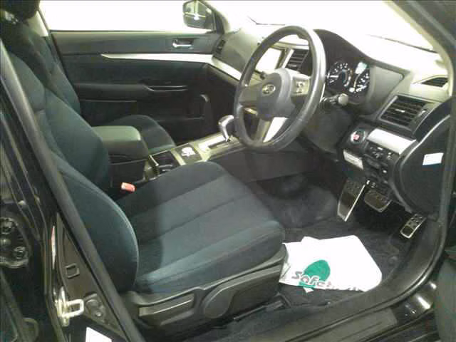 SUBARU LEGACY B4