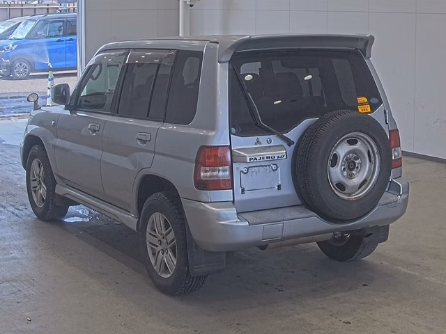 MITSUBISHI PAJERO IO