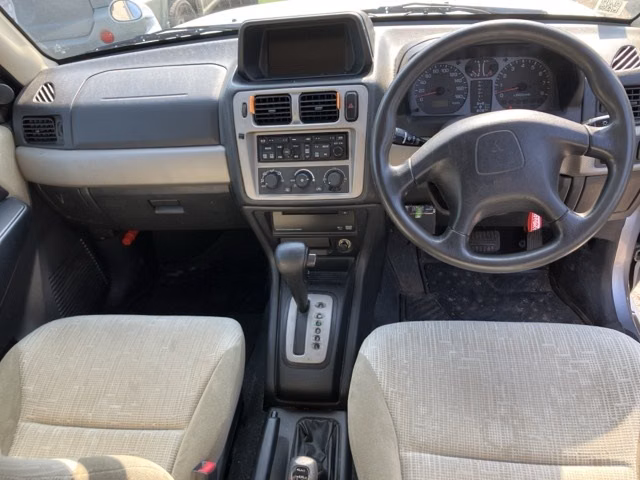 MITSUBISHI PAJERO IO