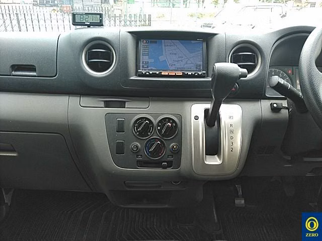 NISSAN NV350 CARAVAN