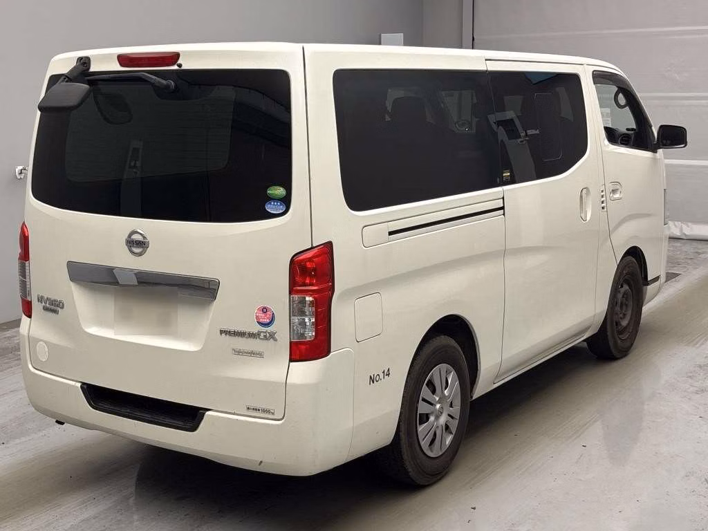 NISSAN NV350 CARAVAN