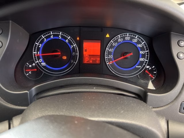 NISSAN SKYLINE CROSSOVER