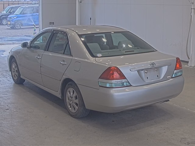 TOYOTA MARK II