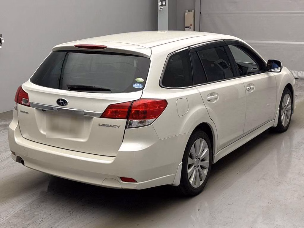 SUBARU LEGACY