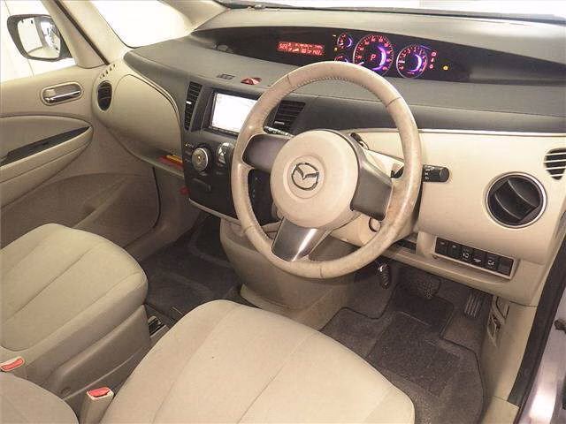 MAZDA BIANTE