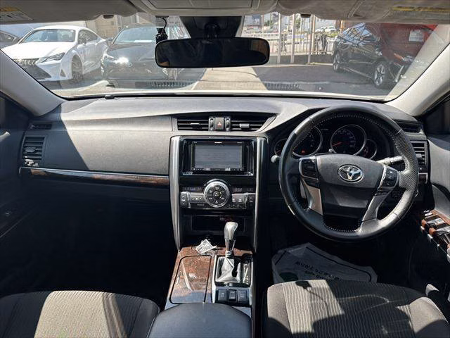 TOYOTA MARK X