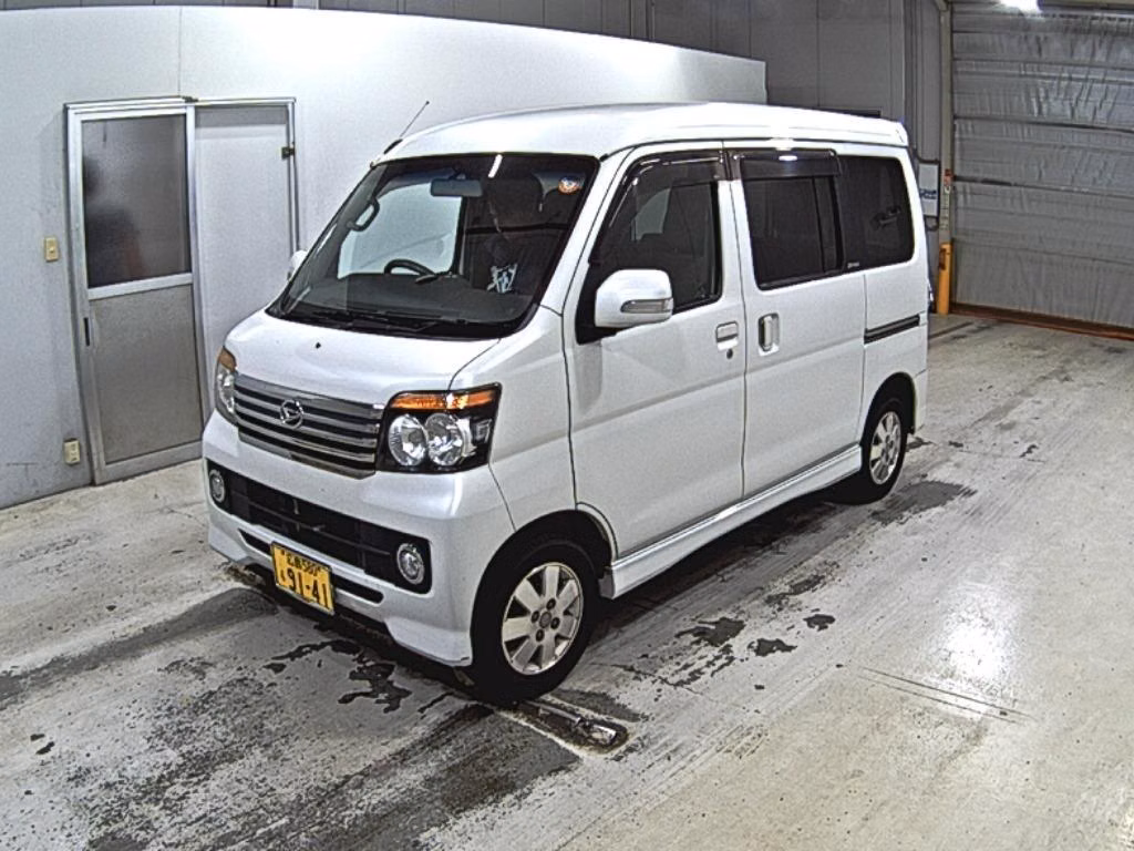 DAIHATSU ATRAI