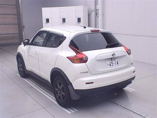 NISSAN JUKE