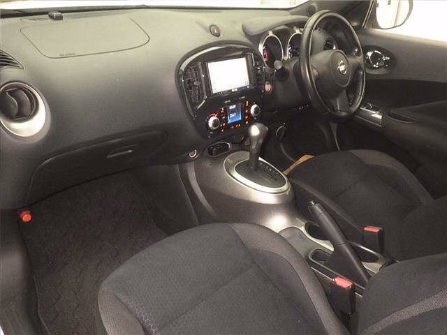 NISSAN JUKE