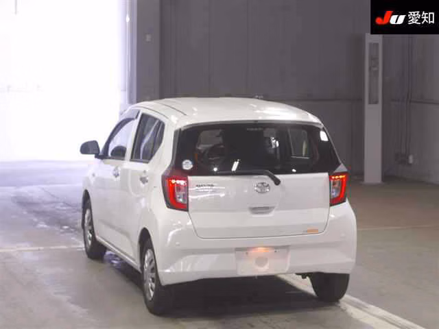 TOYOTA PIXIS EPOCH
