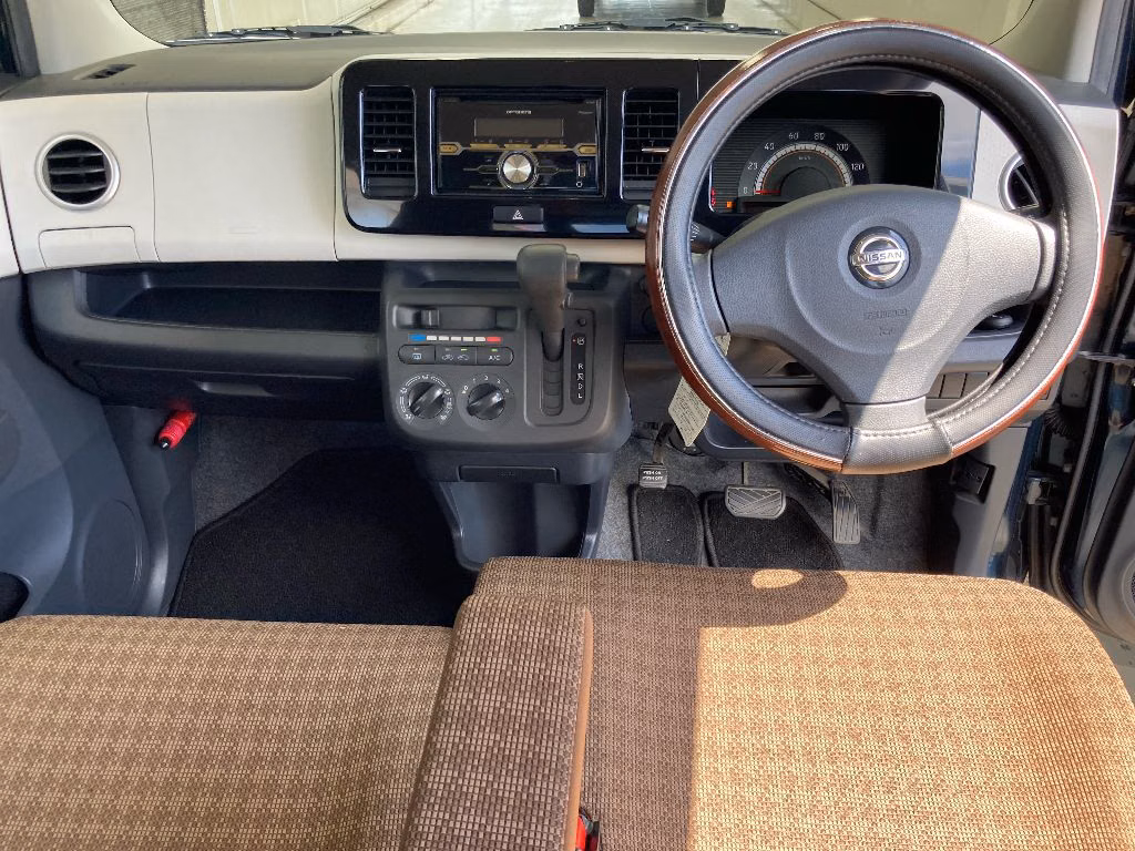 NISSAN MOCO