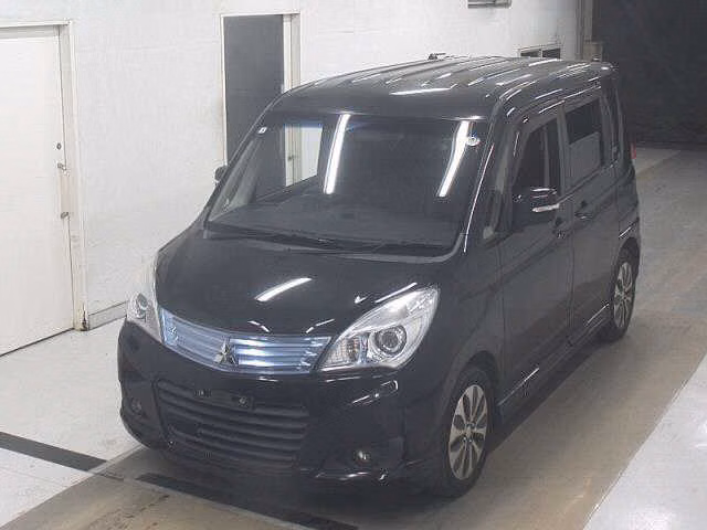 MITSUBISHI DELICA D:2