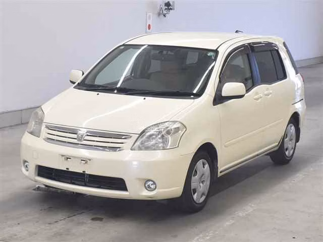 TOYOTA RAUM