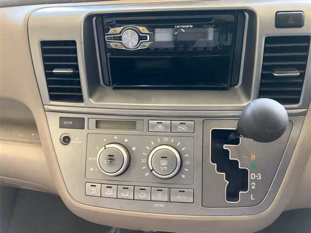 TOYOTA RAUM