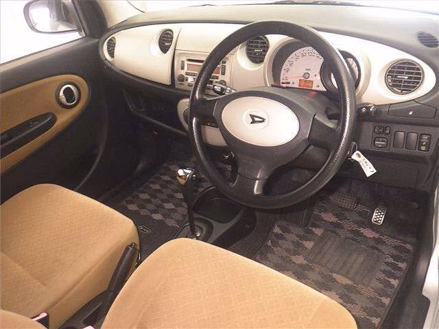 DAIHATSU MIRA GINO