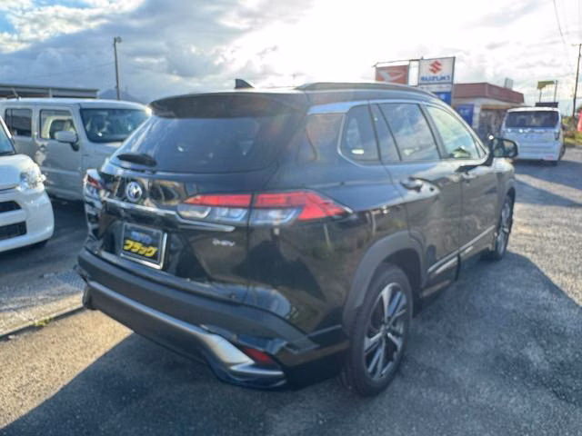 TOYOTA COROLLA CROSS