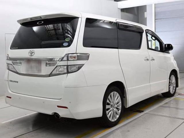 TOYOTA VELLFIRE