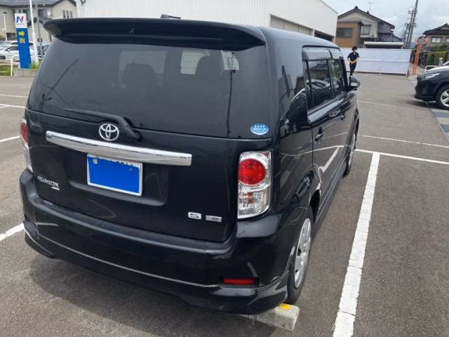 TOYOTA COROLLA RUMION