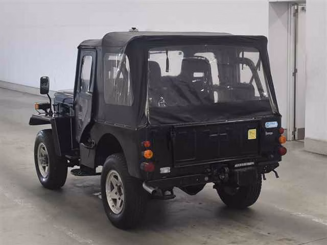 MITSUBISHI JEEP