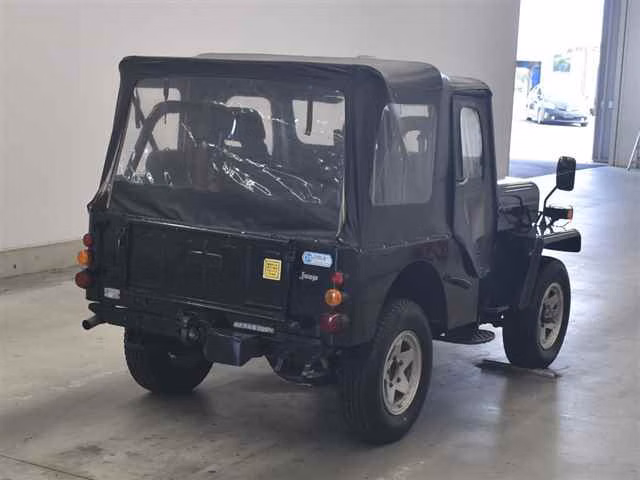 MITSUBISHI JEEP