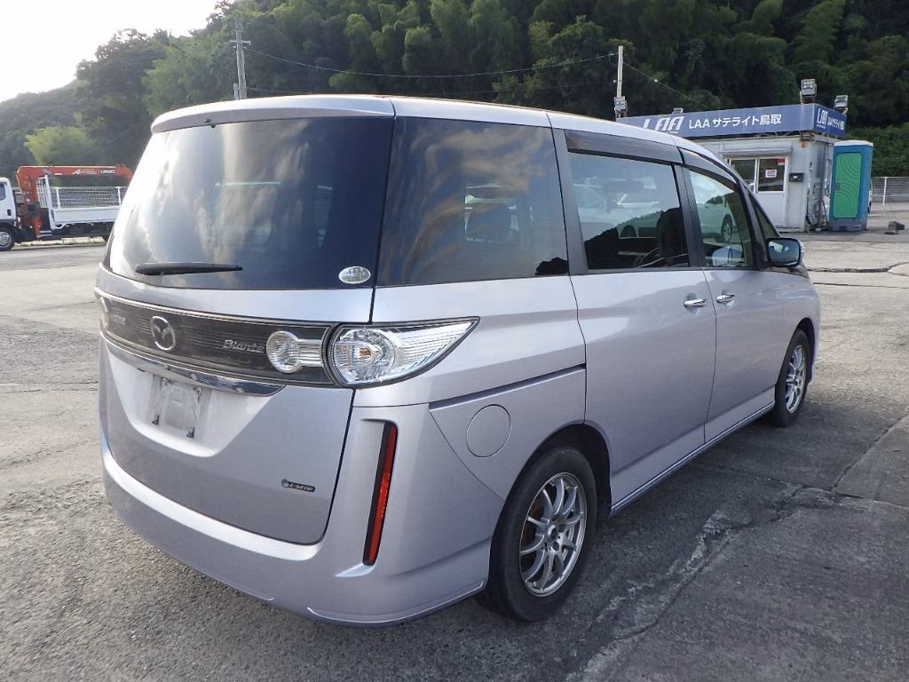 MAZDA BIANTE