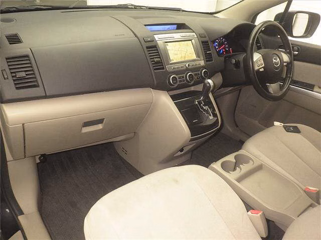 MAZDA MPV