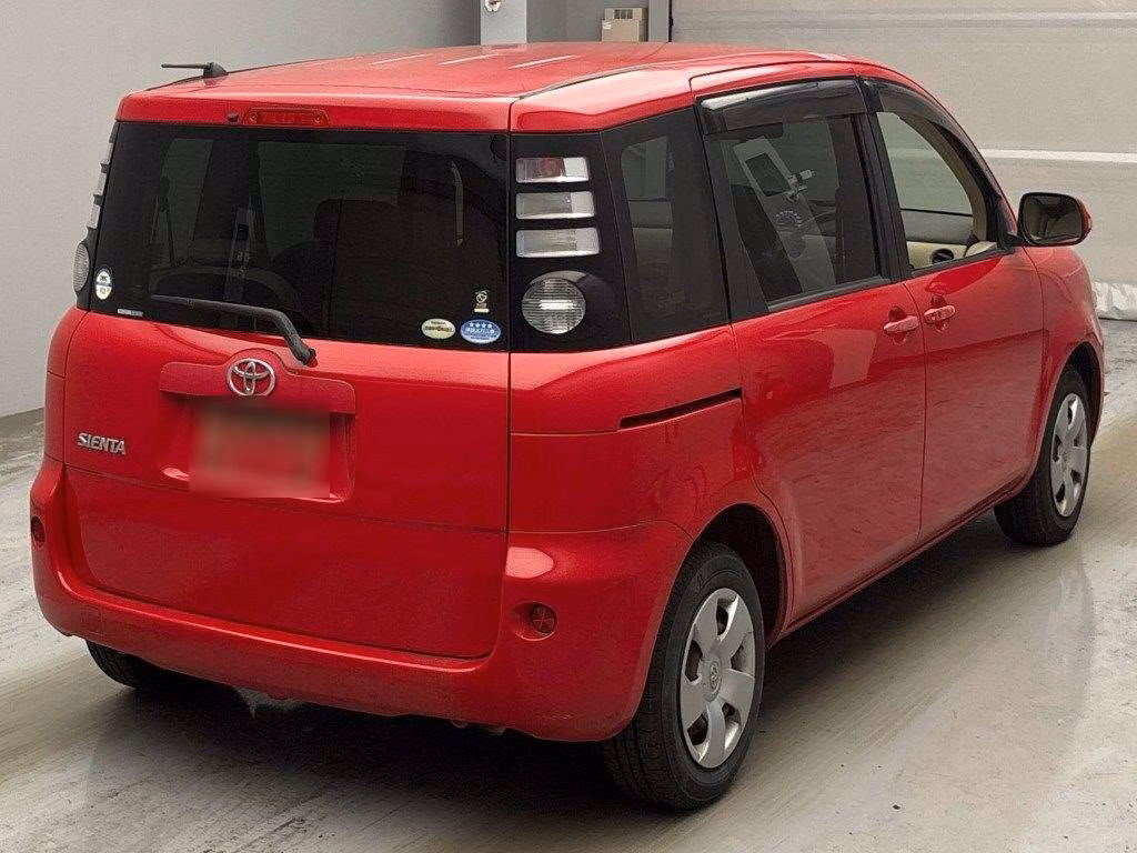 TOYOTA SIENTA