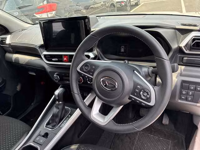 DAIHATSU ROCKY