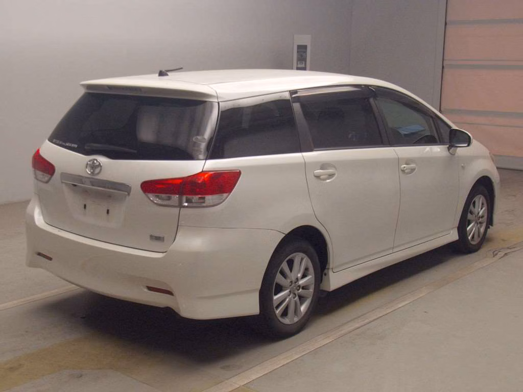 TOYOTA WISH