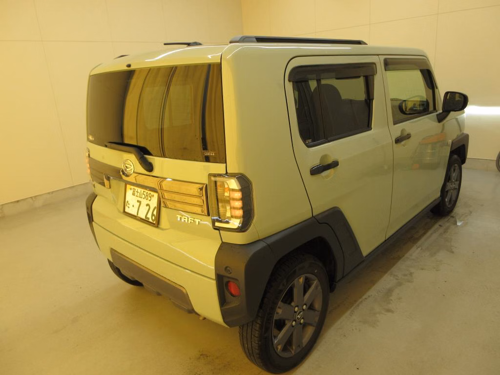 DAIHATSU TAFT