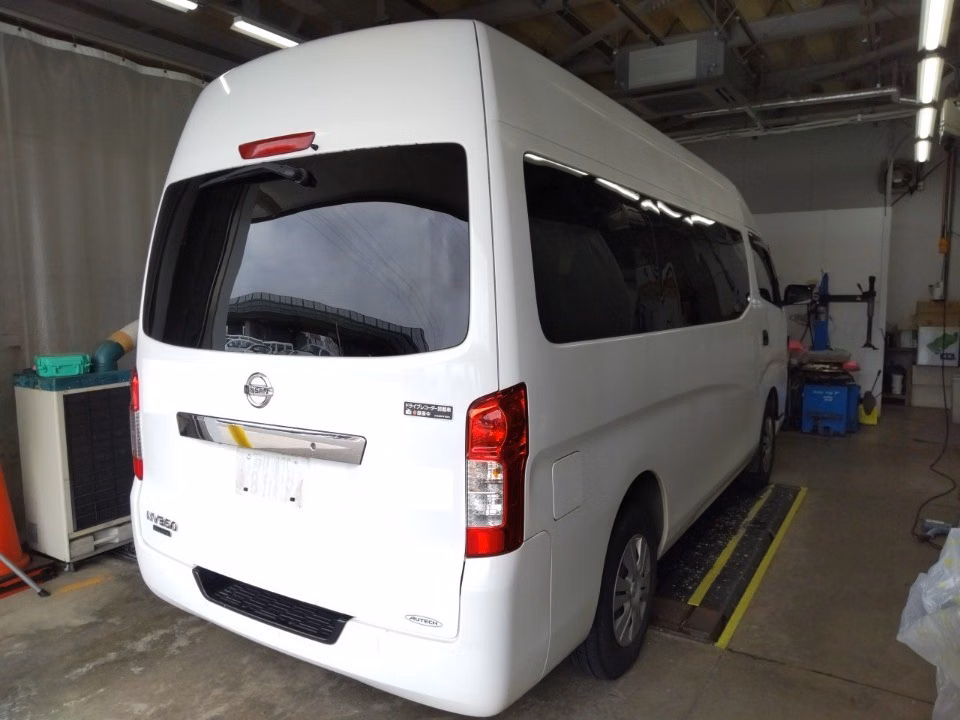 NISSAN NV350 CARAVAN