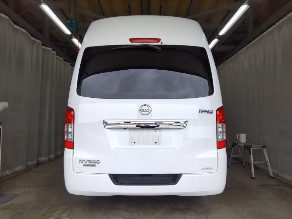 NISSAN NV350 CARAVAN