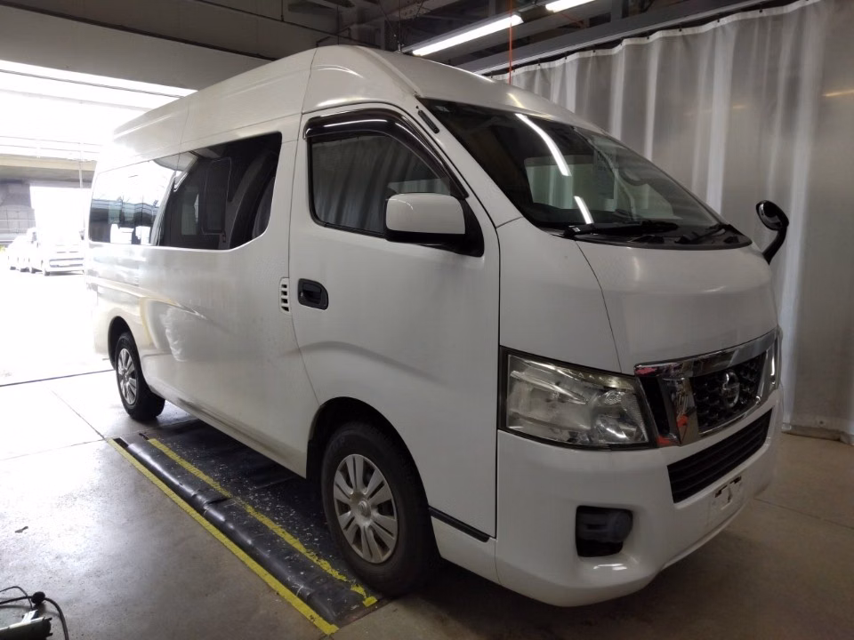 NISSAN NV350 CARAVAN