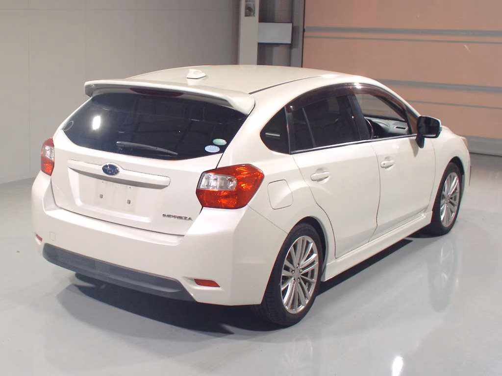 SUBARU IMPREZA
