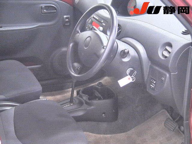DAIHATSU ESSE