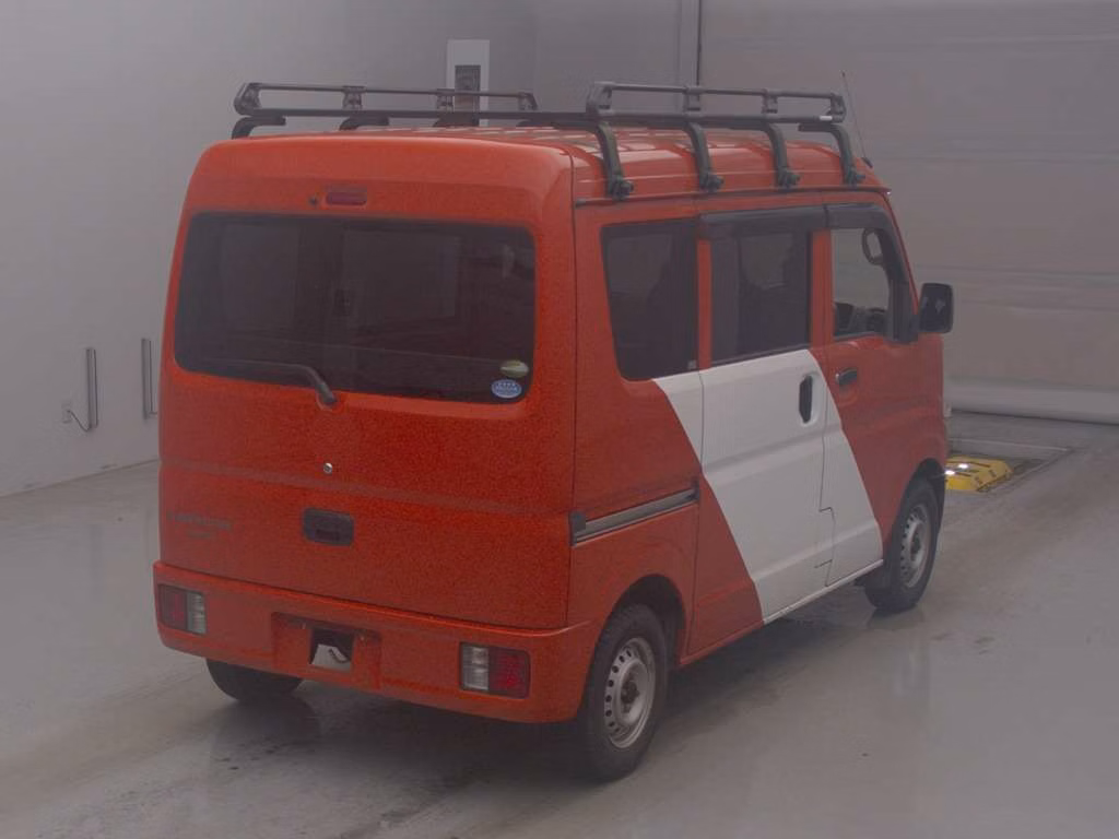 MITSUBISHI MINICAB