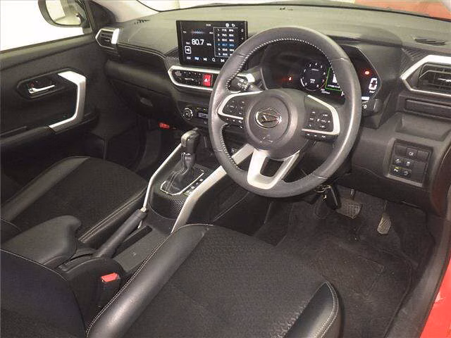 DAIHATSU ROCKY
