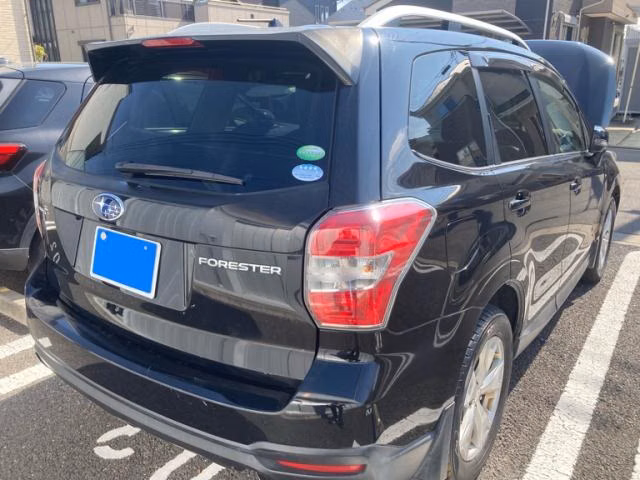 SUBARU FORESTER